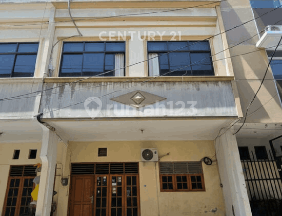 Rumah Strategis dengan Harga Murah di Jakarta Pusat Rumah Strategis dengan Harga Murah di Jakarta Pusat