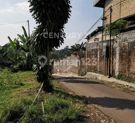 Tanah  Rata Dan Simestris Serta Akses  Di Teluk Pinang Ciawi