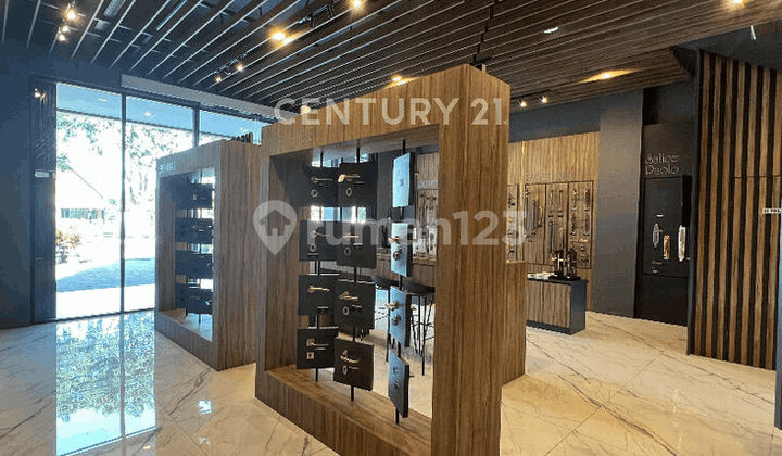 4-Storey Luxurious and Strategic Shop House in Medan 2