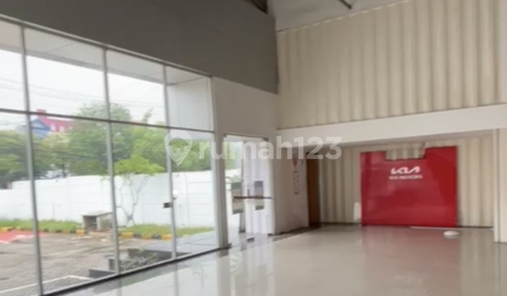 Raya Jenggolo Sidoarjo Bekas Showroom Jalan Kembar Komersil Area