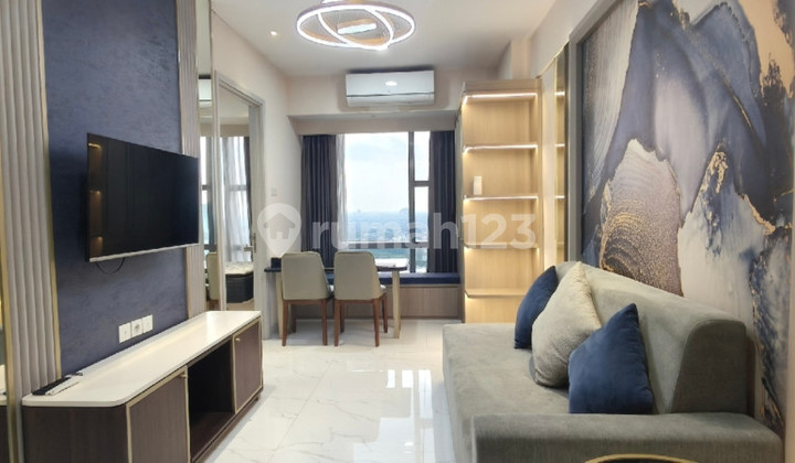 Laviz Apartment Private Elevator 2 Bedroom Connected to Pakuwon Mall