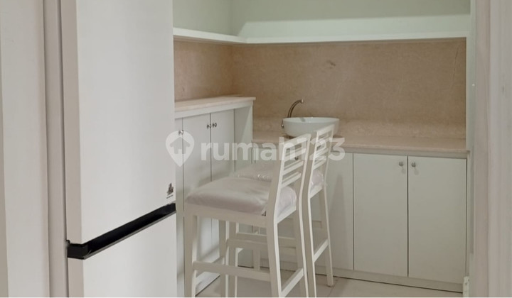 Luxury House in Regency 21 Fully Furnished Near Galaxy Mall and Merr