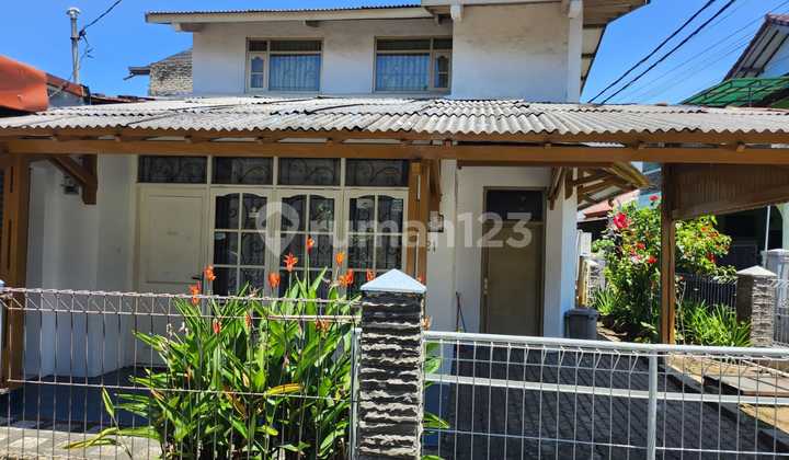 Old House for Sale in Antapani Bandung 2