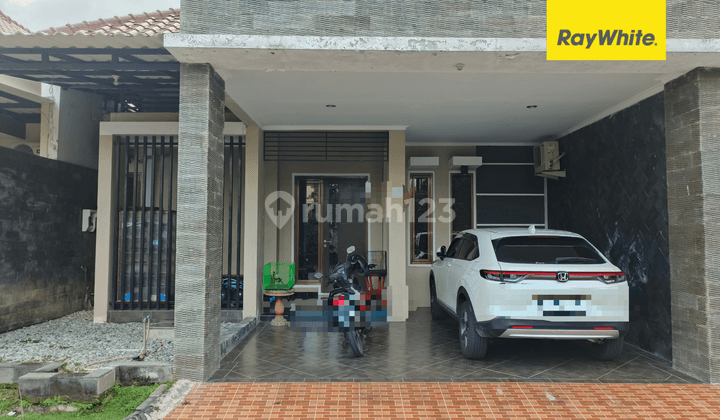 DIJUAL RUMAH ROYAL KETINTANG REGENCY MODERN LOKASI DEPAN 1