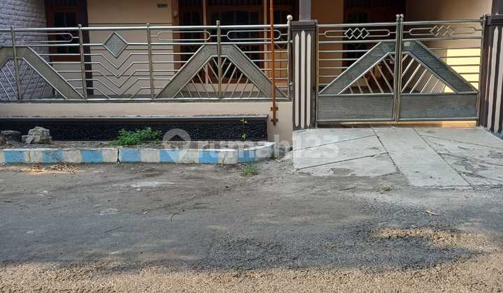 FOR SALE PONDOK JATI GARDEN HOUSE NEAR MAIN ROAD