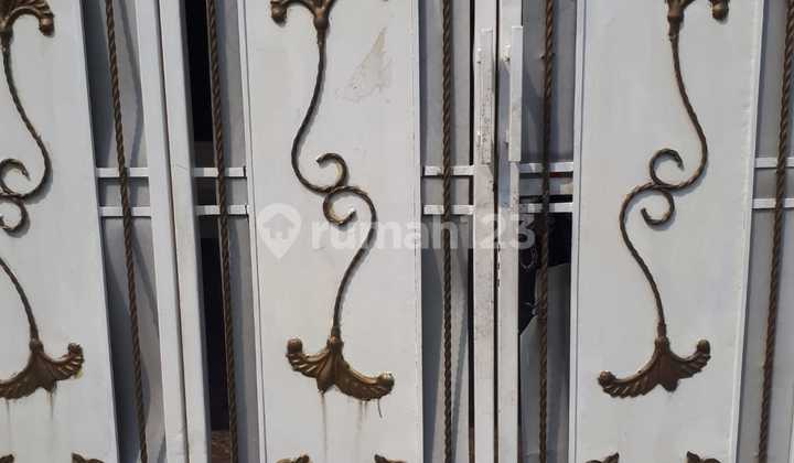 Di Jual / Di Sewakan Rumah 2 Lantai Di Kalibata Jakarta Selatan  2