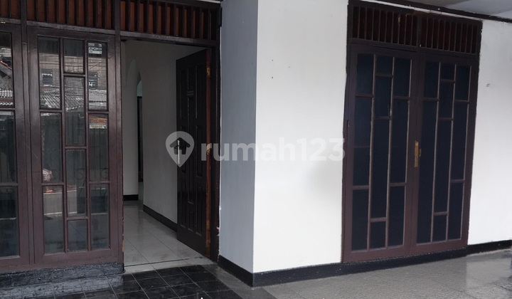 For Rent 2-Story House in Duren Tiga, South Jakarta 2