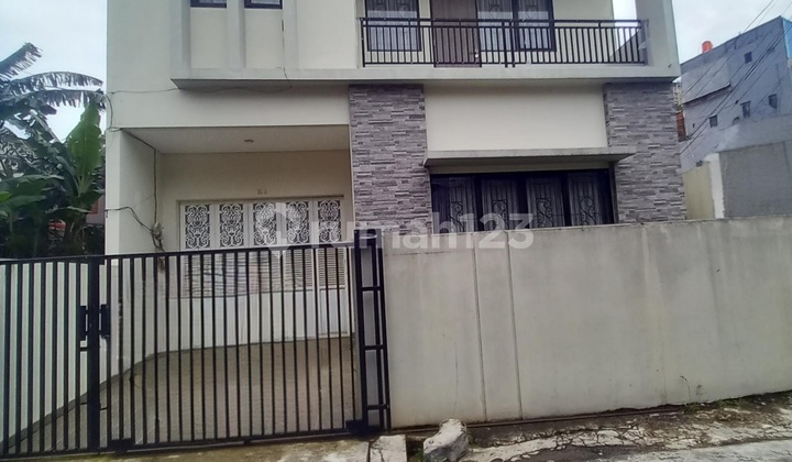 For Rent Fully Furnished House in Pejaten Barat, South Jakarta