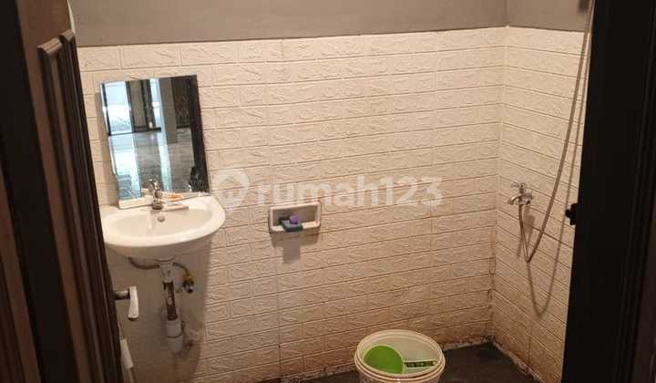 Ruko.tempat Usaha Di Jalan Raya Pasar Minggu 2