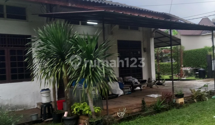 Di Jual Rumah Tua Hitung Tanah di Duren Tiga Jakarta Selatan