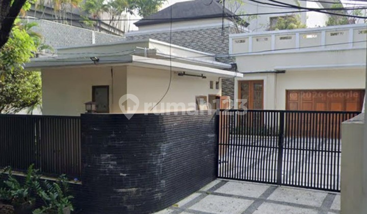 Disewakan Rumah Siap Huni 2 Lantaidi Menteng Jakarta Pusat Disewakan Rumah Siap Huni 2 Lantaidi Menteng Jakarta Pusat