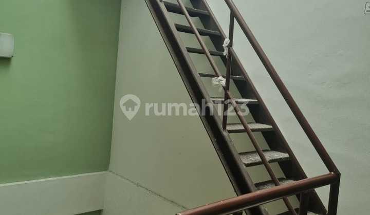 For Rent: 4-Story Shop House in Pejaten, South Jakarta