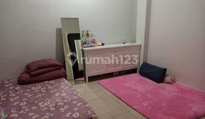 Di Jual Kos-kosan Dan Rumah Tinggal Di Mampang Jakarta Selatan