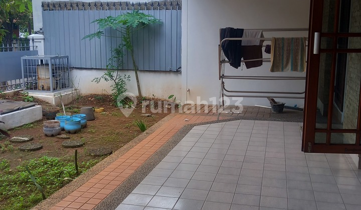 Disewakan Rumah 2 Lantai Siap.huni.di Pancoran Jakarta Selatan 2