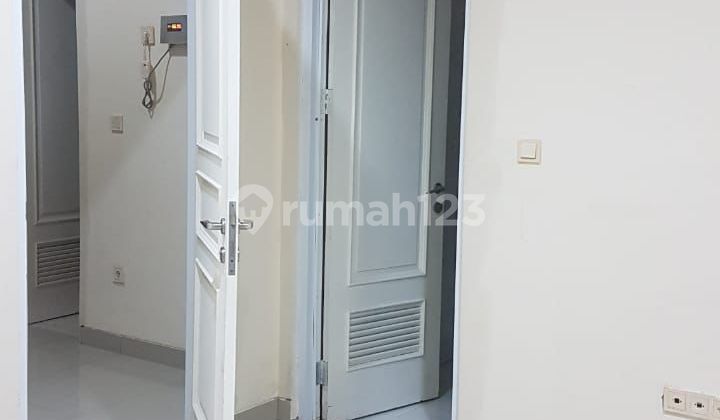 Rumah di Green Lake City, West Europe, Uk.6x15m, Utara 2