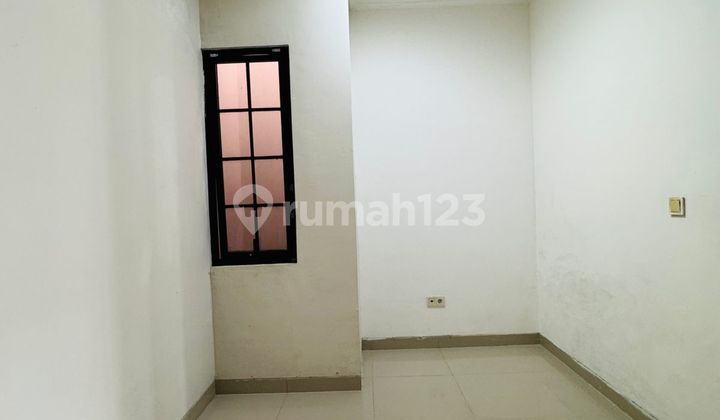 Rumah di Green Lake City, East Asia, Uk. 4x12m, Minimal 2 tahun 2