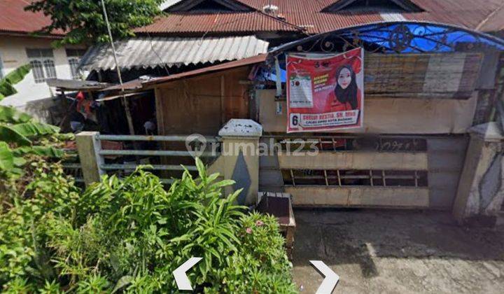 Rumah di Padang kota, SHM lt. 300 hrg. 1M nego 2