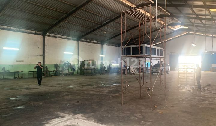 Warehouse in Batu Ceper Daan Mogot Tangerang, Land Area 2,456m2 Warehouse in Batu Ceper Daan Mogot Tangerang, Land Area 2,456m2