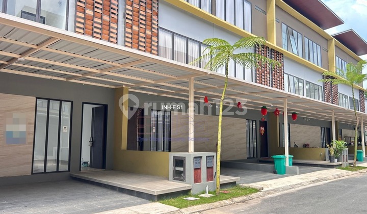 Rumah 3 Lantai Icon Central Batam Centre Full Furnished 1