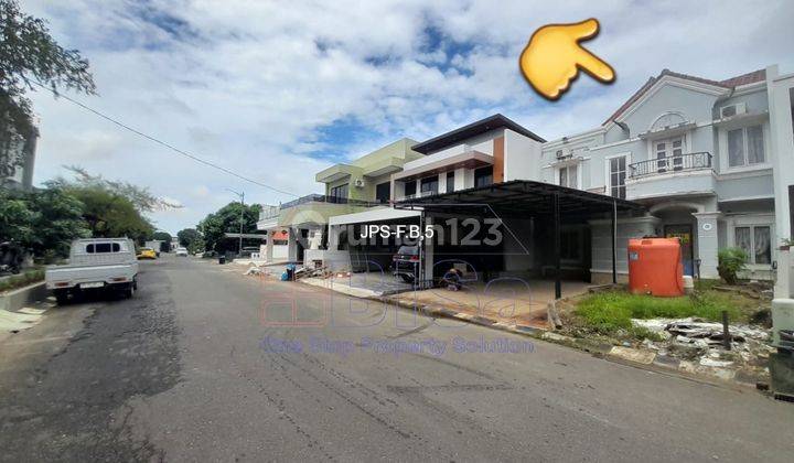 Rumah 2 Lantai Dekat Megamall & Ferry Terminal Batam Centre 1
