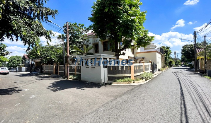 DIJUAL RUMAH MEWAH GUDANG PELURU TEBET JAK-SEL 2