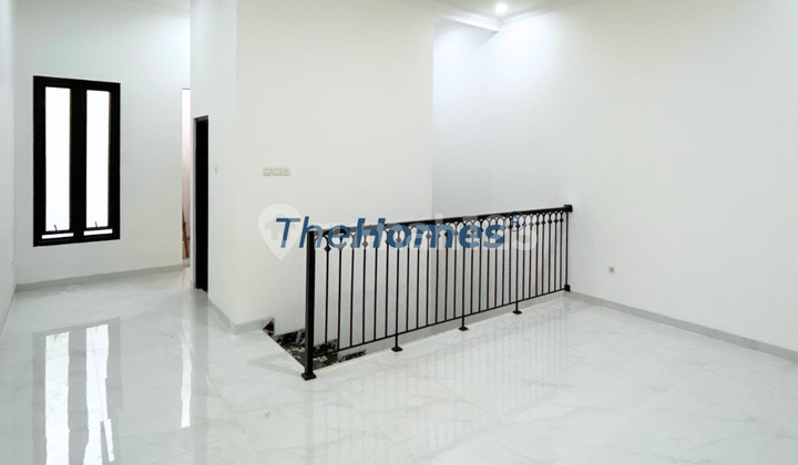 DIJUAL RUMAH NEW BRAND OTISTA JAK-TIM 2