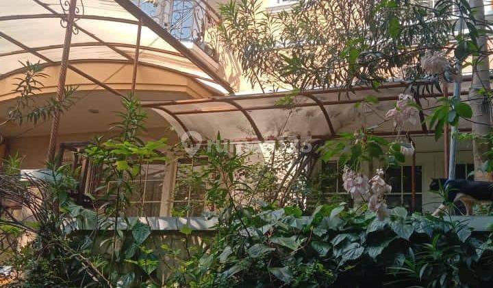 Di Jual Rumah Mewah Mega Kuningan 1