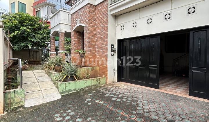 Dijual Rumah Tebet Jakarta Selatan 2