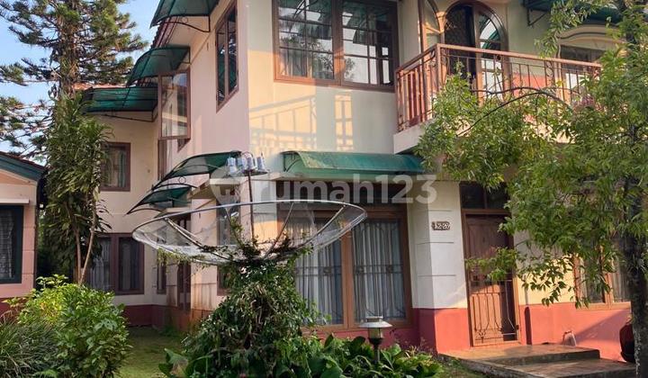 Villa Asri Luas 200 M2 Kota Bunga Puncak Jawa Barat