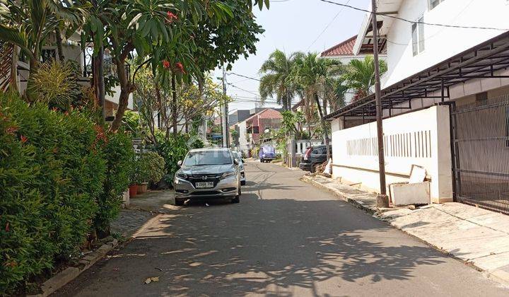 Dijual Rumah Modern Klasik Eropa Mewah Bebas Banjir 2