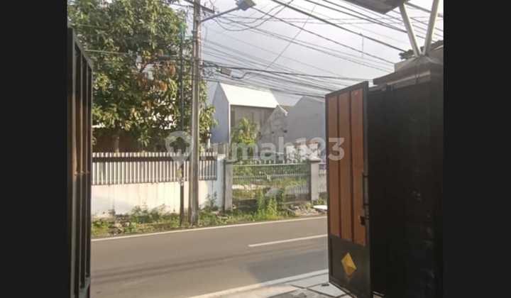 Dijual Rumah 2 Lantai Cocok Untuk Kos di Kemanggisan | 7 KT 2