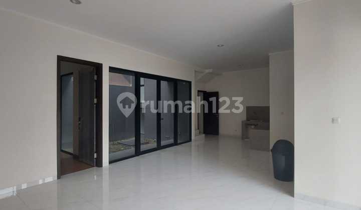 Dijual Rumah Suvarna Flavio Bagus Unfurnished | Cikupa 2