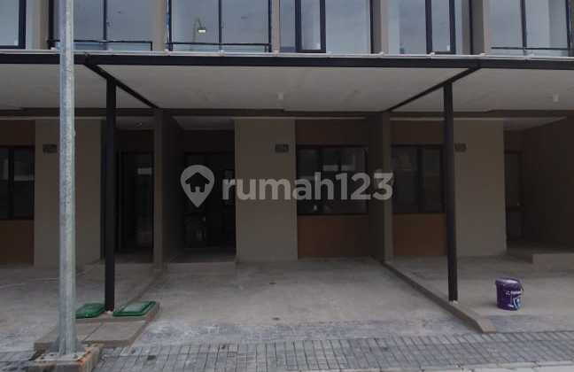 Dijual Rumah 2 Lantai di Pik 2 California Tipe Burgundy bisa KPR