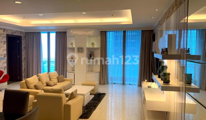 (a) For Rent Residence 8 | 3br 196m² Furnished