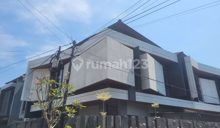 Dijual Rumah 2 Lantai Manyar Indah Surabaya Modern Minimalis