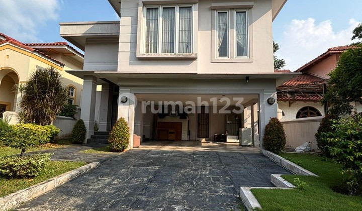 Disewakan Rumah Cluster Taman Menteng Lippo Cikarang