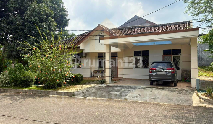 Disewakan Rumah Cluster Beverly Lippo Cikarang Pke23b
