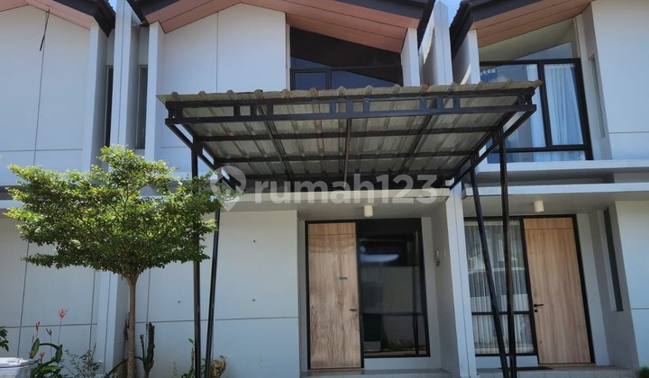 Disewakan Rumah Cluster Waterfront Lippo Cikarang Disewakan Rumah Cluster Waterfront Lippo Cikarang