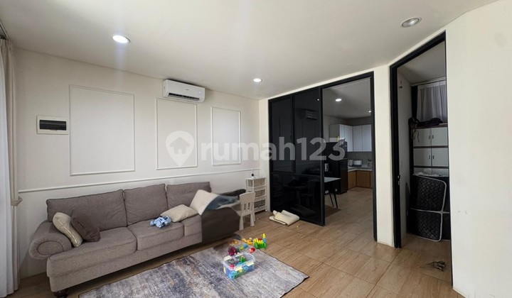 Disewakan Rumah Cluster Uptown Lippo Cikarang Nue10u 2