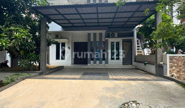 Disewakan Rumah Cluster Taman Simpruk Lippo Cikarang Gkc53ts