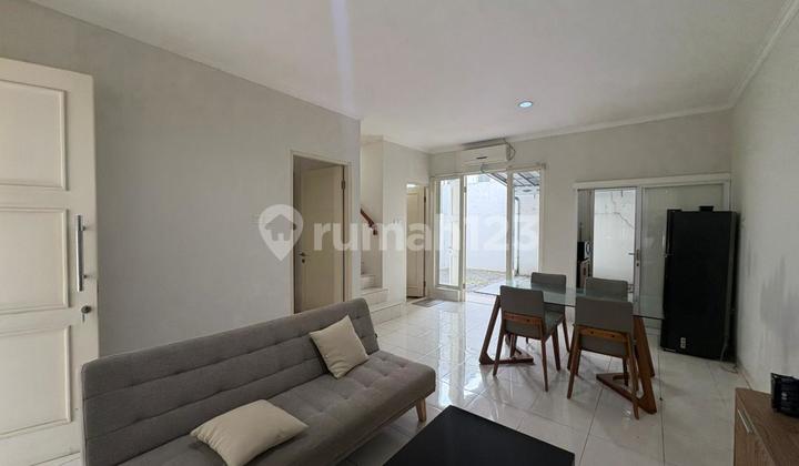 Disewakan Rumah Cluster Florencia Elysium Residence Lippo Cikarang E9f 2