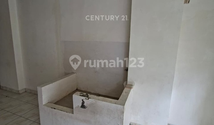 Sudirman Shop House Near 23 Paskal Main Roadside 4 Floors