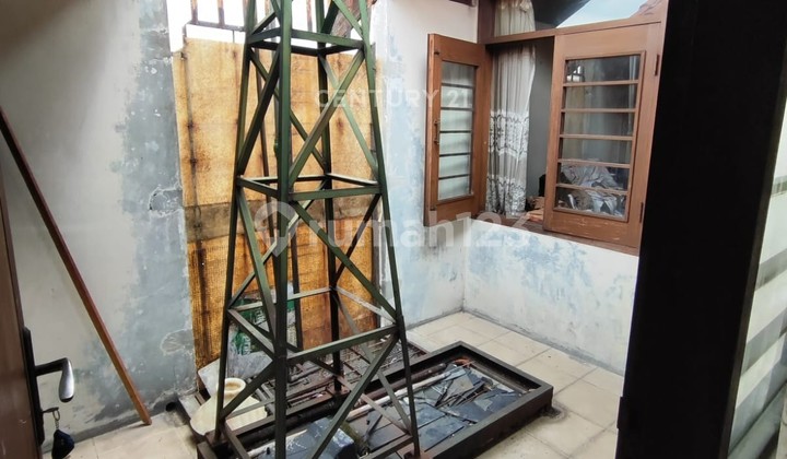 Rumah 2 Lantai Aksen Kayu Di Cijerah Cibeurem Cimahi Jual Cepat 2