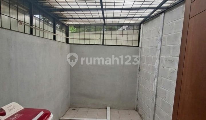 Rumah Minimalis Strategis di Batununggal - Siap Huni & Modern! 2