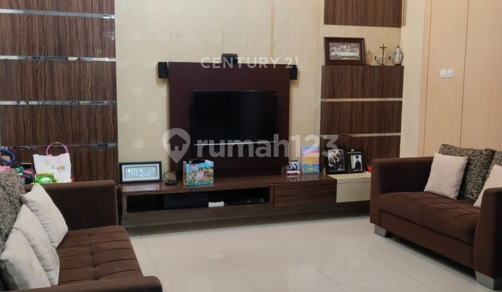 Rumah 2 Lantai Include AC Jual Cepat Taman Kopo Indah Tki