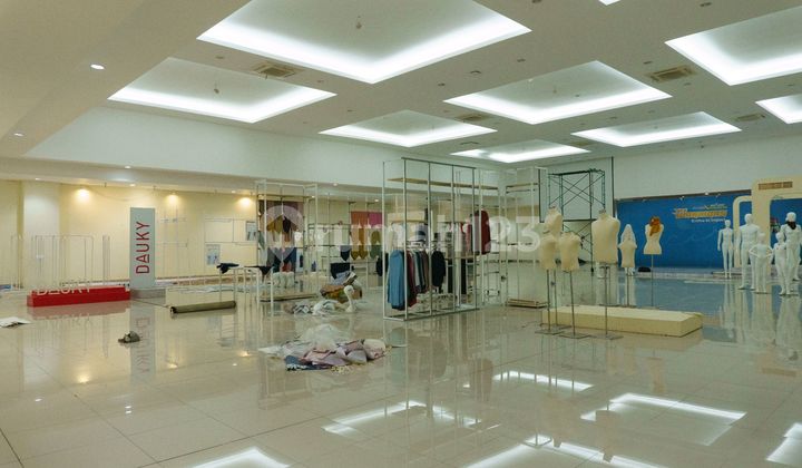 Dijual Gedung Mewah Luas 14 Hektar Dekat Pintu Tol Harga Pasar