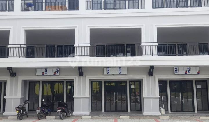 Ruko Kiara Artha Park Baru 3 Lantai Dengan Konsep Sky Terrace