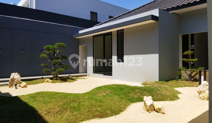 Rumah Japanese Style Modern Minimalis Kota Baru Parahyangan