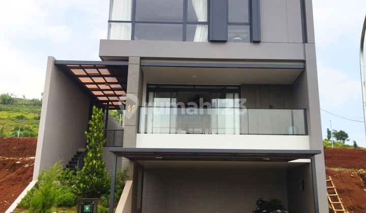 Rumah Tatar Surawisesa Kota Baru Parahyangan