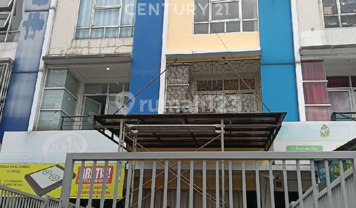 Simple Main Road Ruko Pasteur Suitable for Business. 1